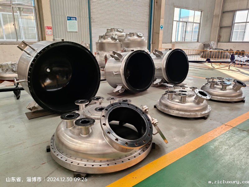 太极制造：不锈钢喷涂F40反应釜，以品质与创新征服市场